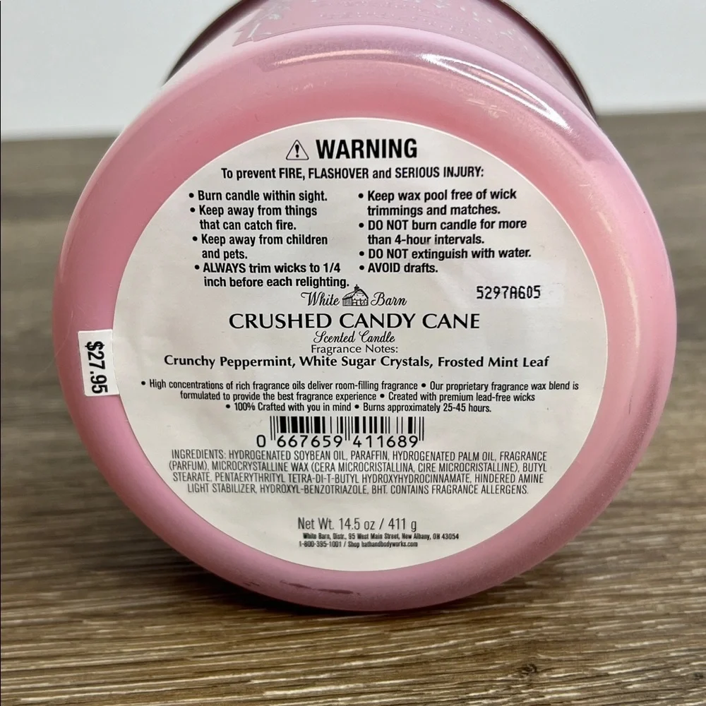 🎄 White Barn “Crushed Candy Cane” 3-Wick Candle – NEW – 14.5 oz